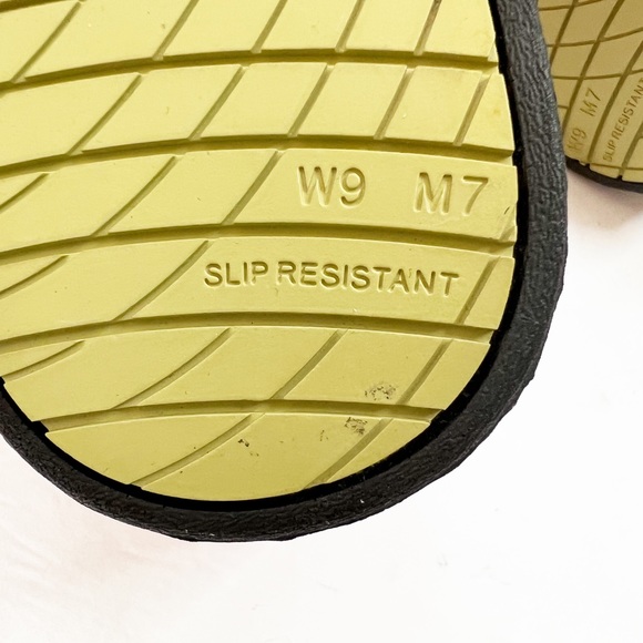 Like New Silvert’s Adaptive Open Toe Diabetic Shoes Pink Floral Slip On Size 9 - Picture 12 of 14